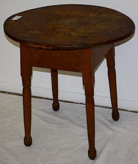 tavern table maple and pine, oval top, turned legs. Top 27" x 23".