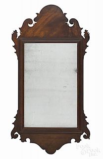 Chippendale mahogany looking glass, ca. 1800, 32'' h.