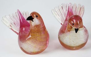 pair of gold fleck raspberry Murano mid-century art glass  bird figures 3.5" x 6"