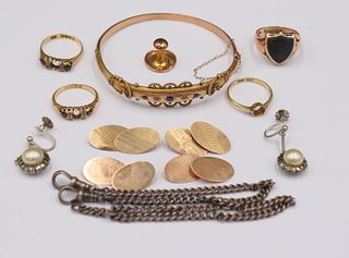 JEWELRY. Assorted English Gold Jewelry Grouping.