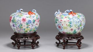 Pair Chinese Famille Rose Porcelain Bowls