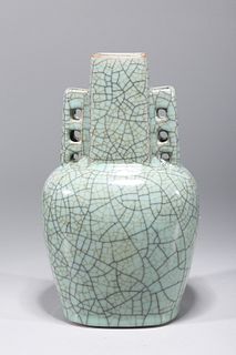 Chinese Celadon Crackle Glazed Vase