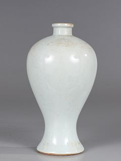 Chinese Glazed Porcelain Meiping Vase