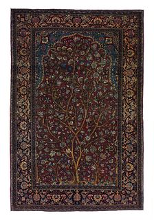 Antique Isfahan Rug, 4'7" x 7'1" ( 1.40 x 2.16 M)