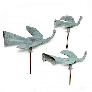 Eleen Auvil (20th Century), Three Graduated Modernist Bronze Doves 