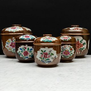 Group of Five Chinese Export CafÃ© au Lait Ground Porcelain Deep Bowls and Covers
