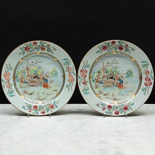 Pair of Chinese Export Famille Rose Porcelain 'Rebecca at the Well' Plates