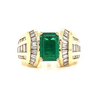18k Emerald Diamond RingÂ 