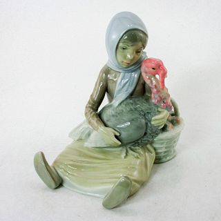 Girl with Turkey 1004569 - Lladro Porcelain Figurine