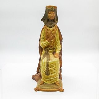 Gothic Queen 1012003 - Lladro Porcelain Figurine