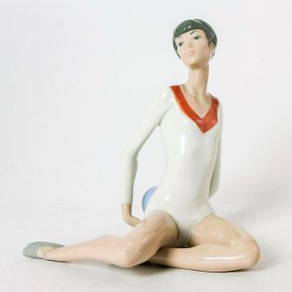 Gymnast Exercise with Ball 1005333 - Lladro Porcelain Figurine