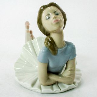 Heather 1001359 - Lladro Porcelain Figurine