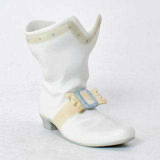 Warrior Boot Small PP133M - Lladro Porcelain Figurine