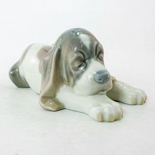 Beagle Puppy Lying 1001072 - Lladro Porcelain Figurine