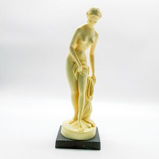 Santini Aphrodite Venus Nude Beauty Carved Italian Figurine