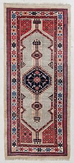 Persian Serab Rug: 3'4" x 7'6" (102 x 229 cm)