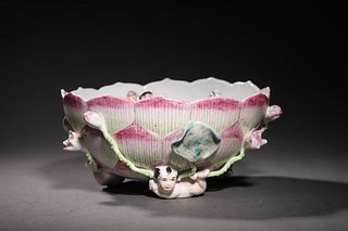 Qing: A Fencai Bowl