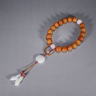 A string of 18 tianhuang Shoushan soapstone prayer beads