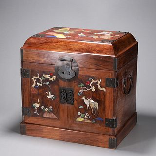 A gem-inlaid pine and crane fragrant rosewood box