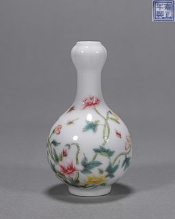 A famille rose lotus porcelain vase