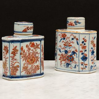Two Similar Chinese Imari Porcelain Tea Caddies and Covers