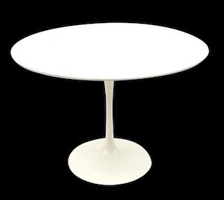"Tulip Table" by Saarinen