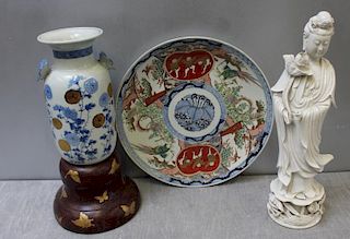 Asian Porcelain Grouping to Inc