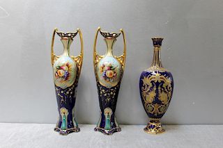 Porcelain Grouping To Inc A Pair Of English Vases