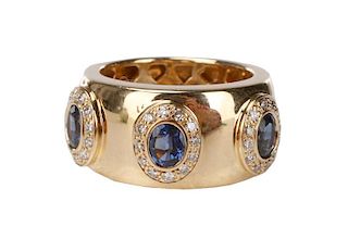 Ladies 18k Yellow Gold, Diamond, & Sapphire Ring