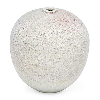 CLIFF LEE Porcelain vase, volcanic glaze