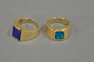 Two 14K gold men's rings with stones, 20 grams.