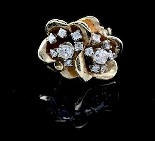 Ladies 14K Diamond Floral ring