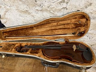 Derazey Labeled Violin