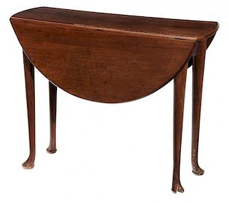 Queen Anne Mahogany Drop-Leaf Table