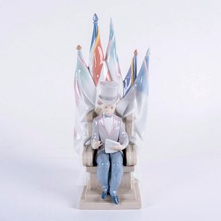 For A Better World 1006186 - Lladro Porcelain Figurine