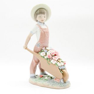 Little Gardener 01001283 - Lladro Porcelain Figurine