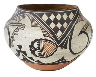 Fine Acoma Pueblo Polychrome Pot