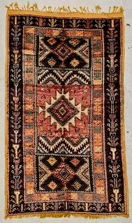 Vintage Moroccan Rug: 4'9" x 7'10" (145 x 240 cm)