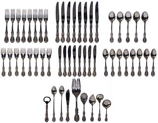 Reed and Barton 'Francis I' Sterling Silver Flatware Service