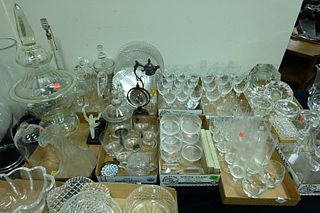 Table Lot of Glass and Crystal