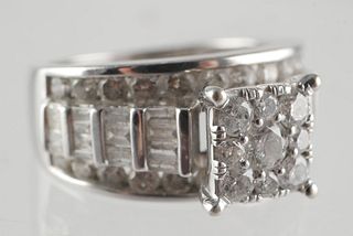 Contemporary White Gold Diamond Ring