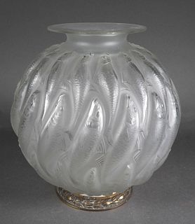 R LALIQUE “Marisa” Glass Vase