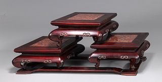 Tired Rosewood & Dark-Pink Marble Stand