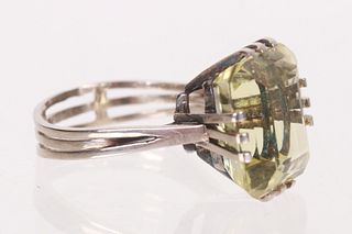 A 10k Gold and Citrine Ring