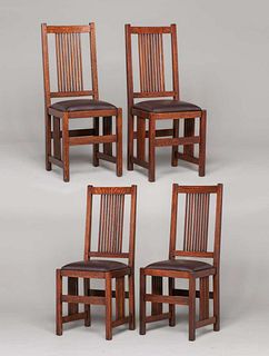 Gustav Stickley Set of 4 Spindled Dining Chairs c1907