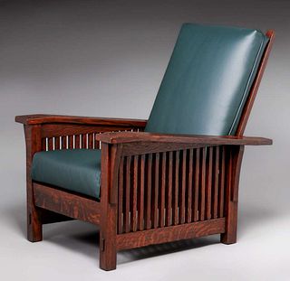 Krug Brothers Furniture Co Bentarm Spindled Morris Chair c1910