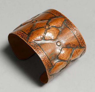 Arts & Crafts Hammered Copper Bracelet c1910