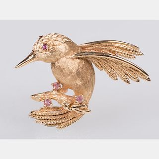 A 14kt. Yellow Gold Hummingbird Form Brooch,
