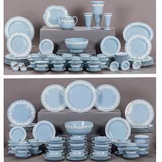 A Large Wedgwood Queensware Dinner Service, 20th Century,