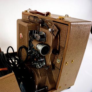 Kodak Kodascope Pageant Sound Projector with Film Reels